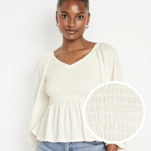 NWOT Old Navy Long-Sleeve Smocked Peplum Top Color Sea Salt
